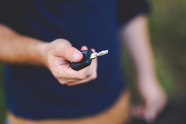 Clés BMW : technologie, sécurité et innovation au service de la conduite moderne